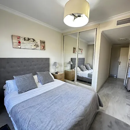Апартаменты Spacious Near Puerto Banus